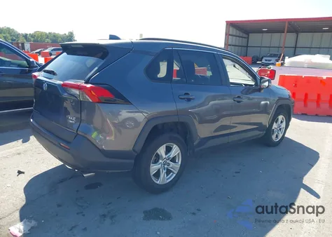 2019 Toyota Rav4 Xle from USA, damaged, VIN 2T3P1RFV7KC008826
